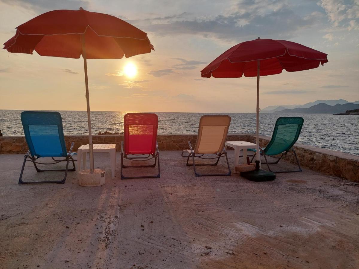 Beach Apartment With Beach Chairs N.1 Utjeha Exterior foto